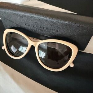 PRIVÉ REVAUX Women’s Cream Oval Sunglasses